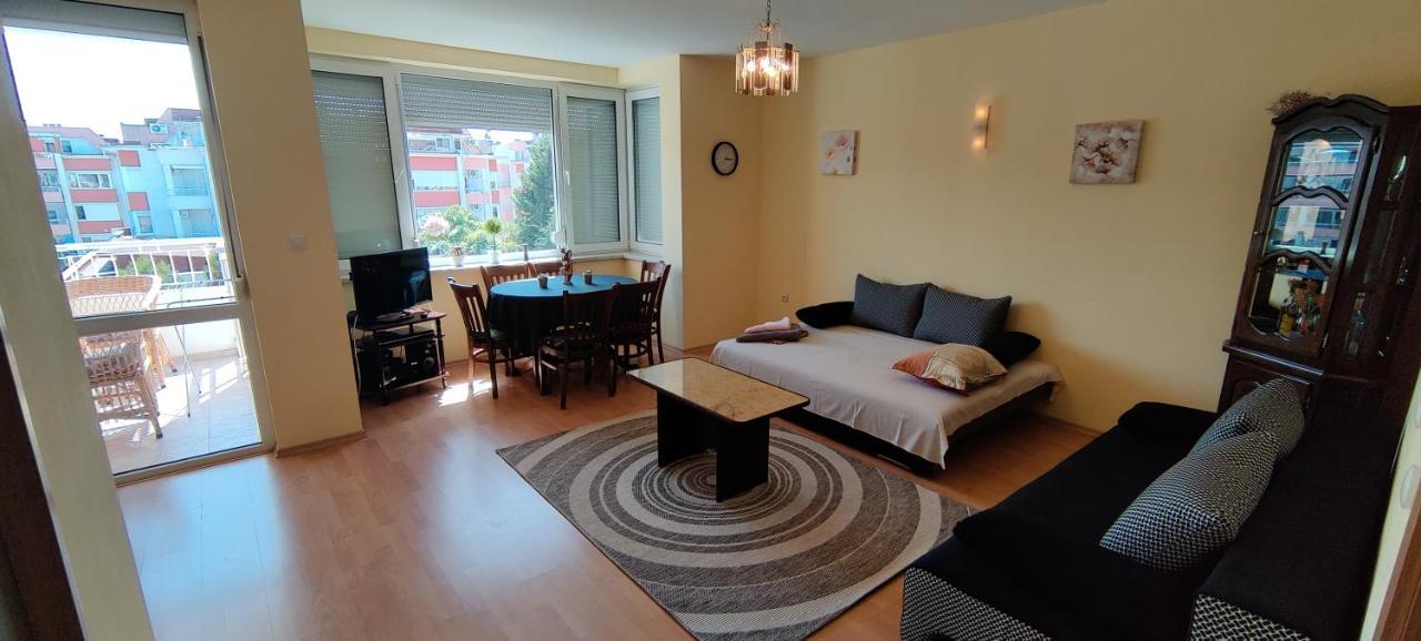Sunny Fort Private Apartment Slantchev Briag Extérieur photo
