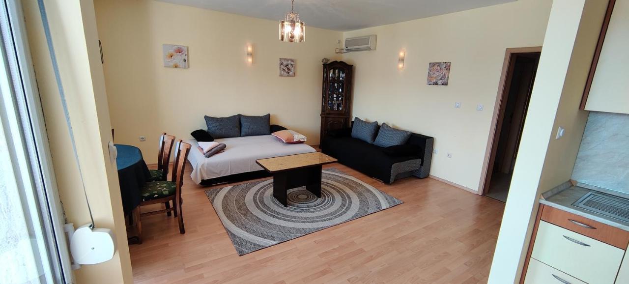 Sunny Fort Private Apartment Slantchev Briag Extérieur photo